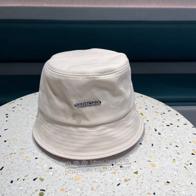 Balenciaga男女同款帽子 巴黎世家長標黑白經典漁夫帽遮陽帽  mm1555